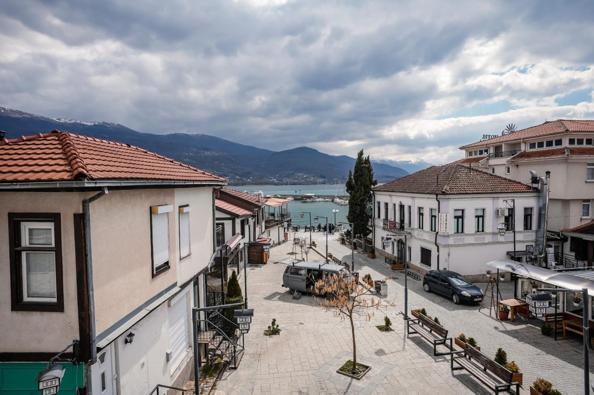District&delago & Resturant