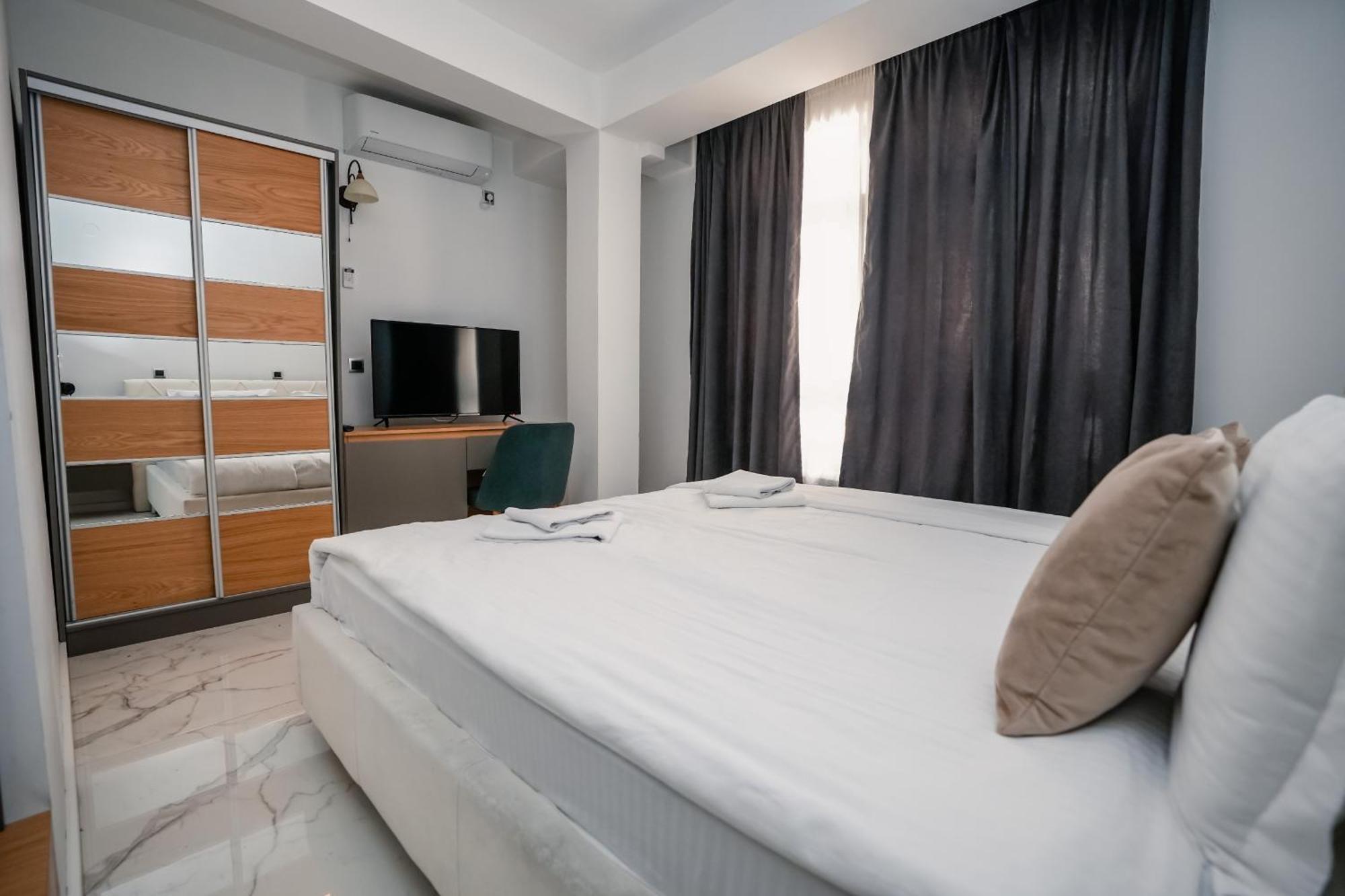 District&delago & Resturant Apartment Ohrid