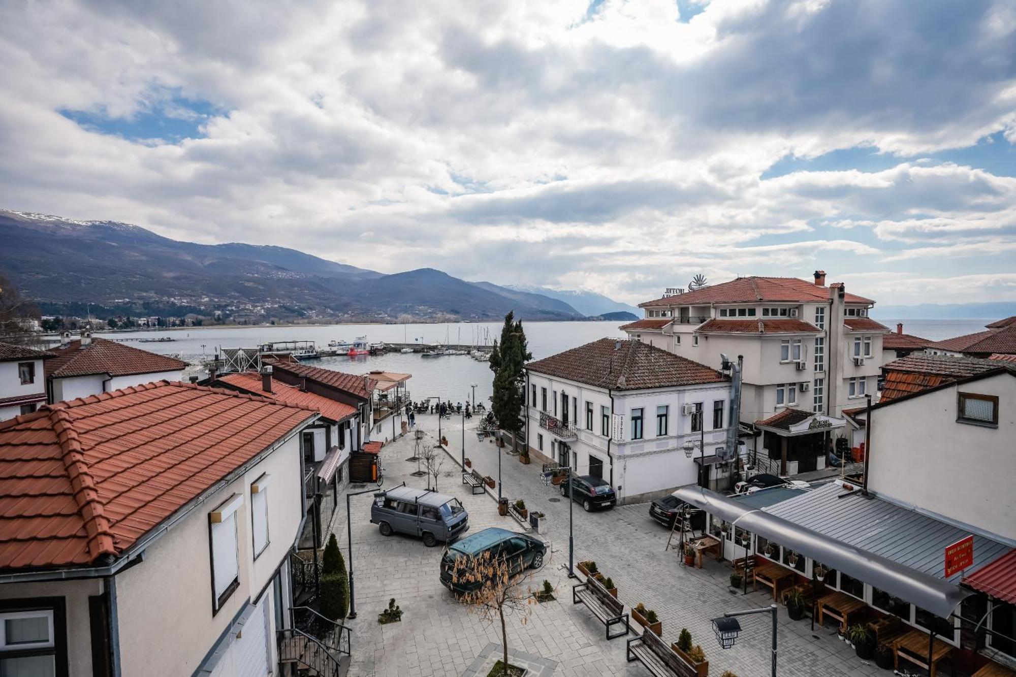 District&delago & Resturant