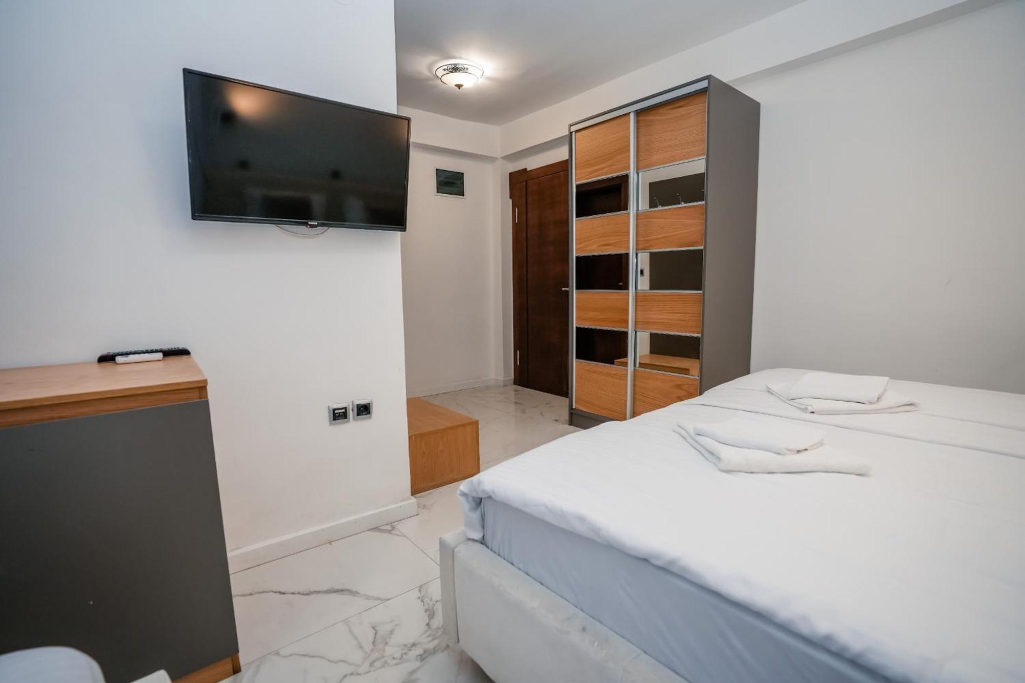 Appartement District&delago & Resturant